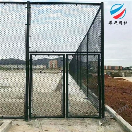 武汉球场护栏围栏 公路护栏网 足球球场护栏厂家