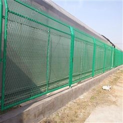 金之栏2.5*3米学校护栏小区围墙体育场围网供应商
