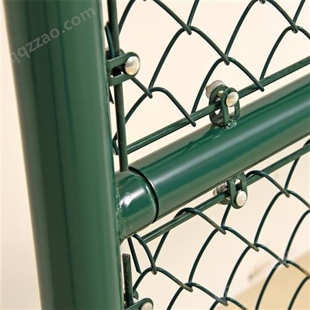 篮球场笼式围网定做 足球场地围栏网 楼顶体育场防护网 球场围界