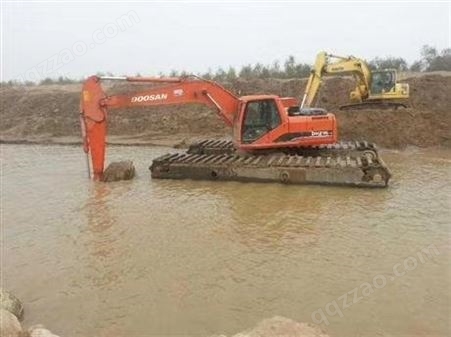 沼泽地挖掘机出租 海口水上挖机出租供应