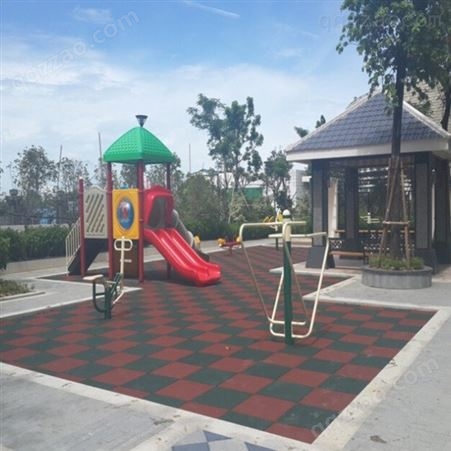 专业生产幼儿园室外操场加厚安全橡胶地垫 健身房地砖广场户外防滑塑胶地板